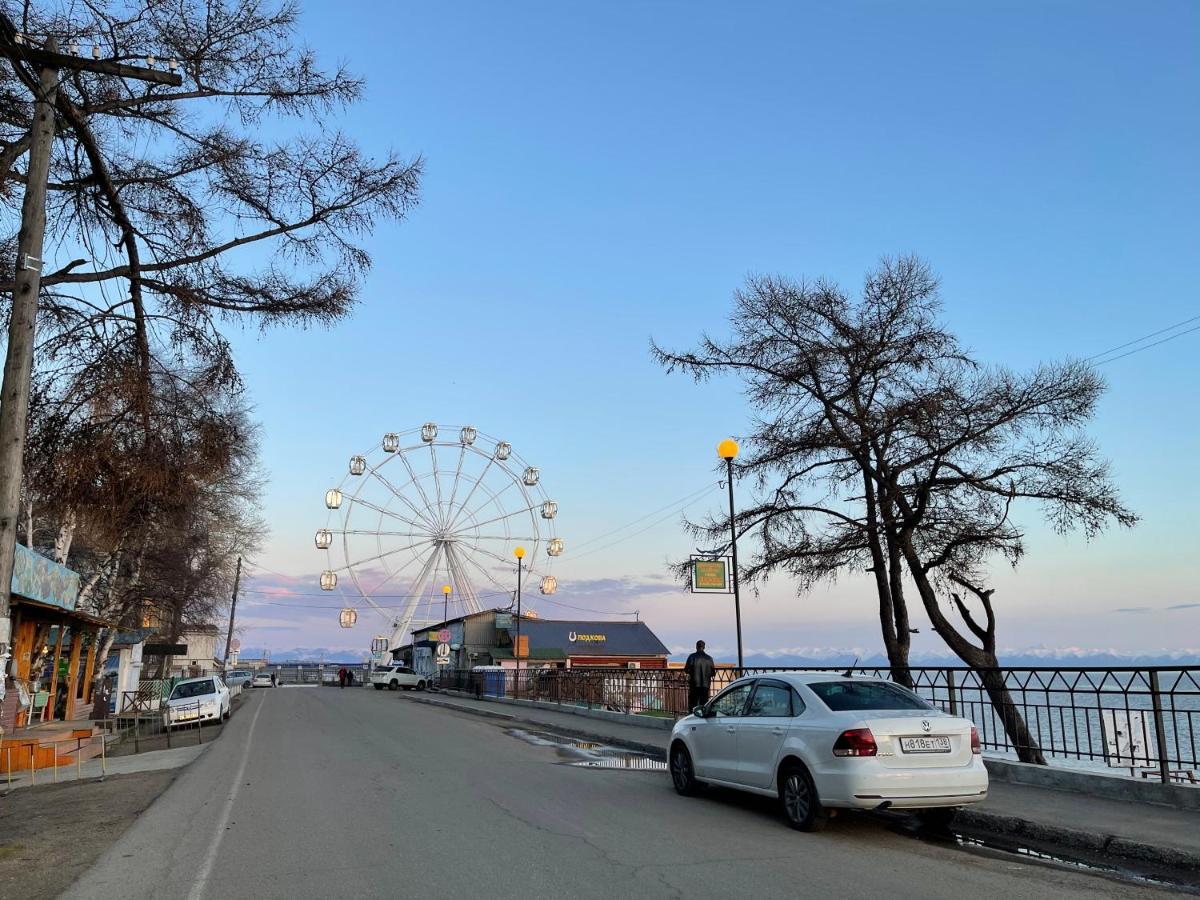 Kruglyi God Appartement Listvjanka Buitenkant foto